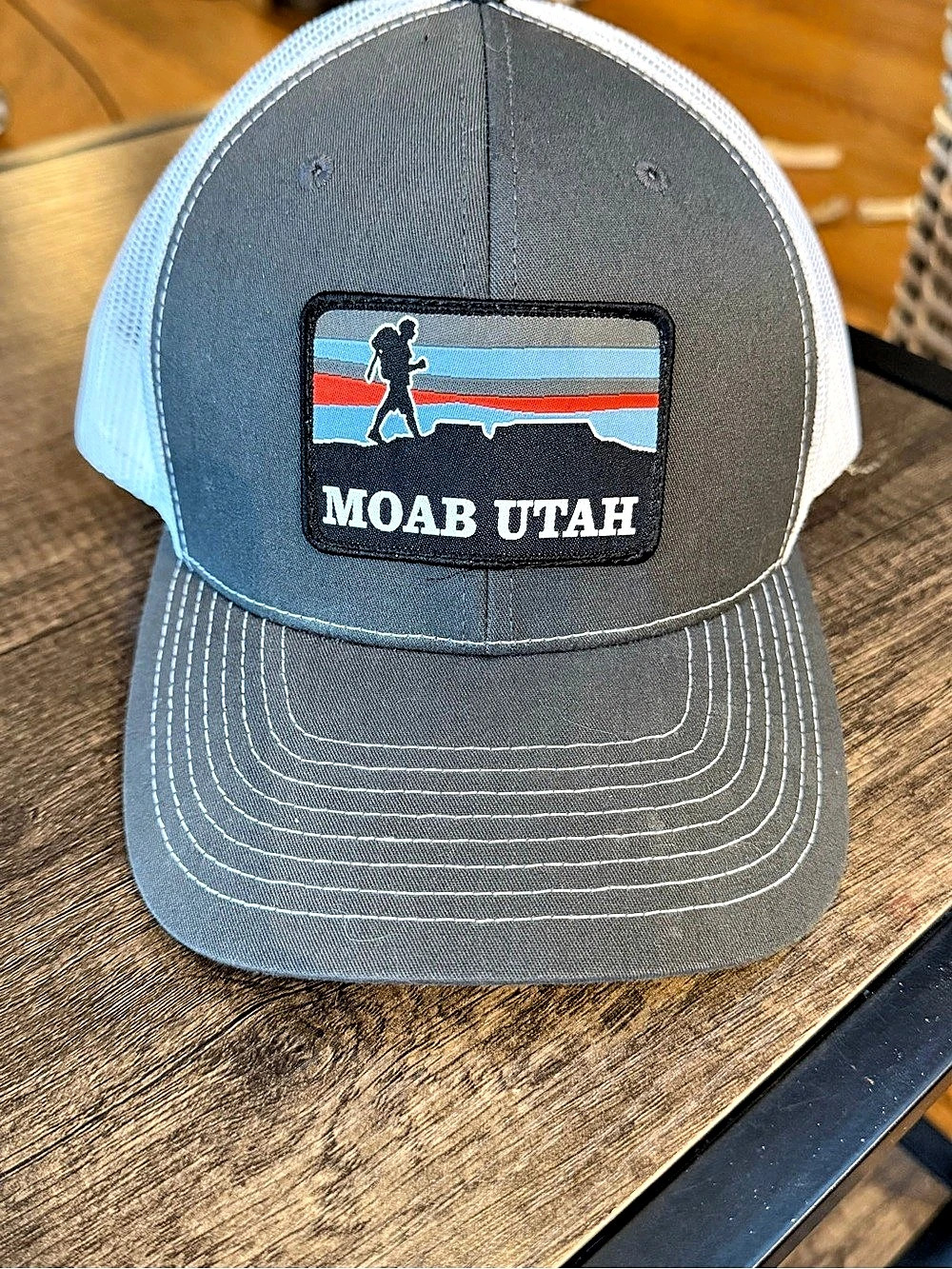 Richardson 112 Moab Utah Trucker Hat Gray & White Like New